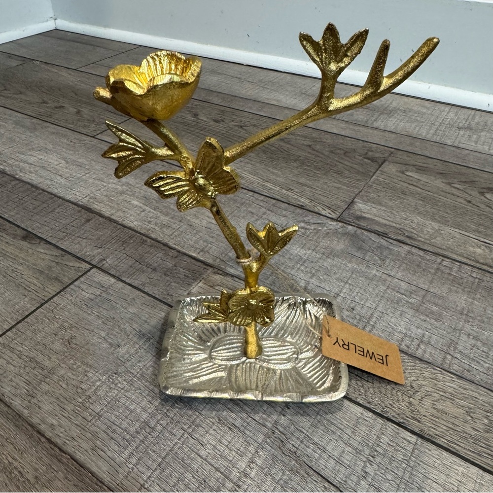 Jewelry Holder with Gold Floral Design & Silver Base